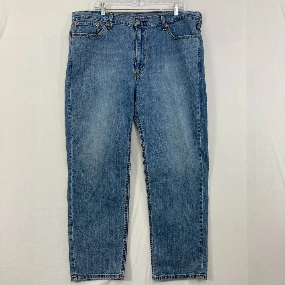 Levi’s 541‎ Men’s size 40x28 Blue Athletic Fit Jeans Casual